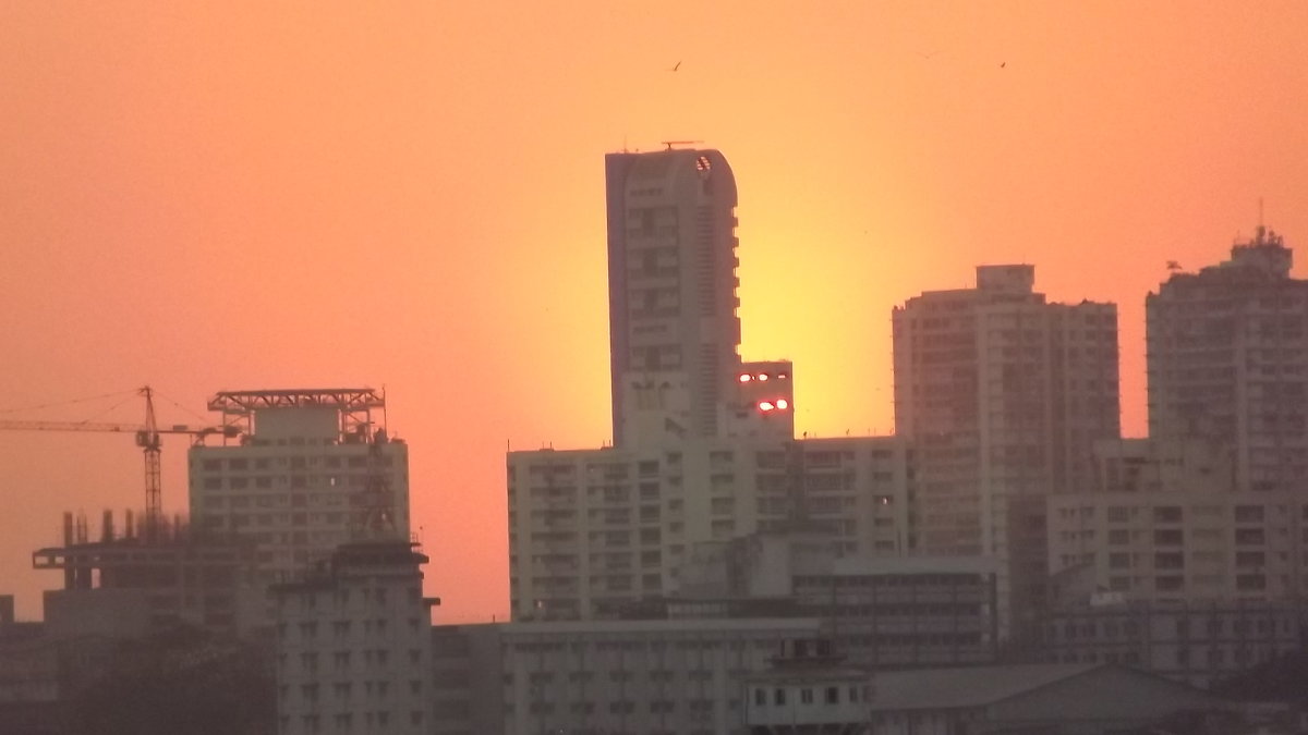 закат в Мумбае - maikl falkon 