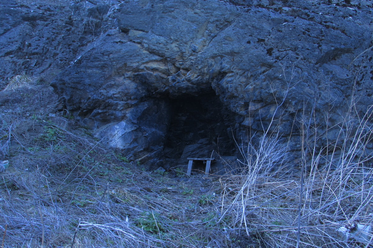 пещера - константин Чесноков