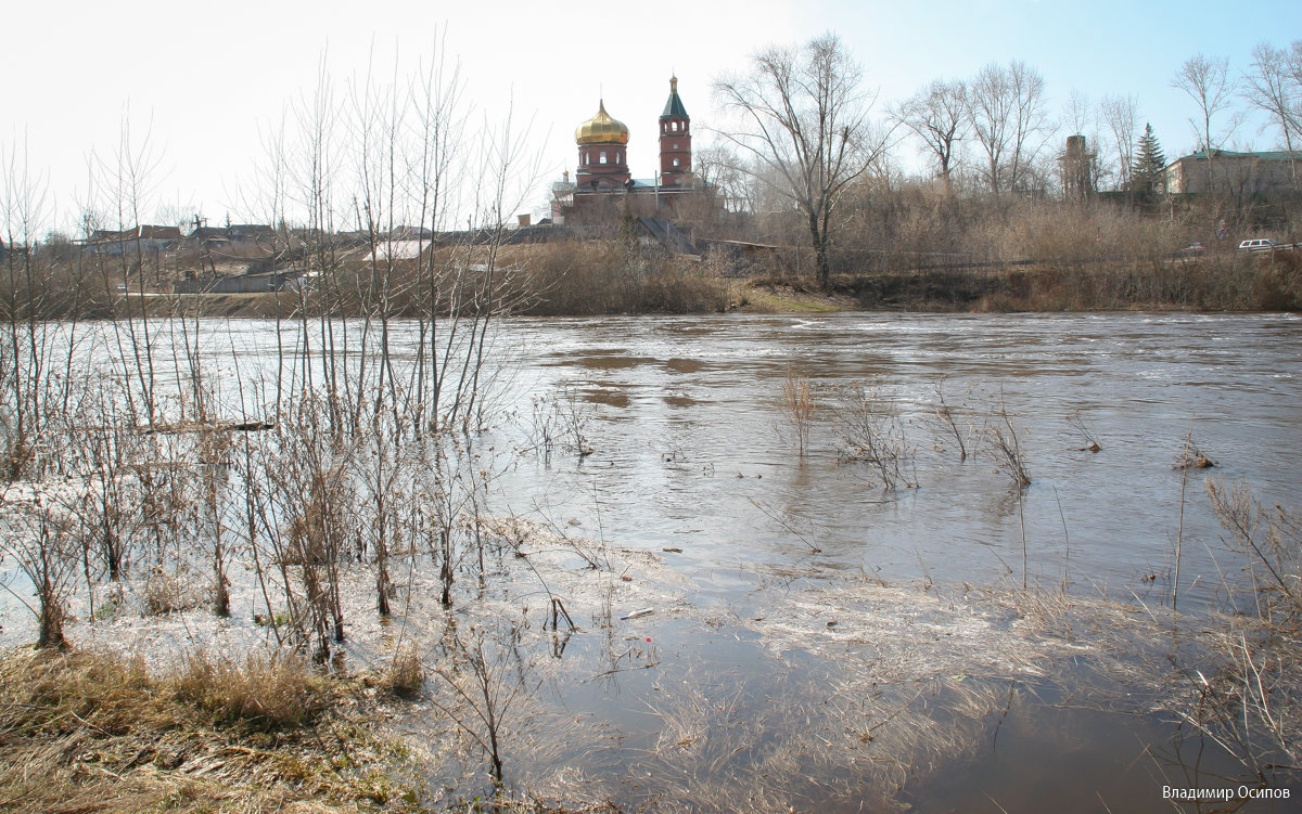 БОЛЬШАЯ  ВОДА - владимир осипов