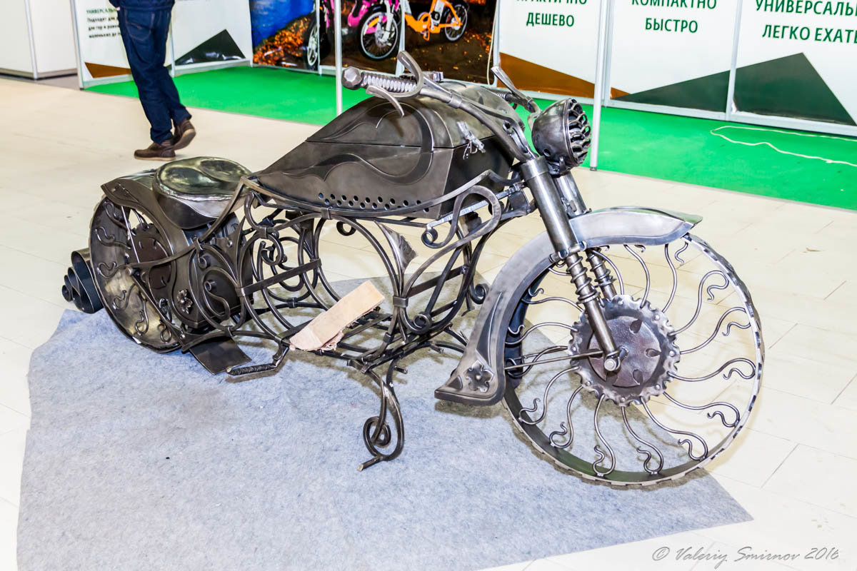 Это тоже мотоцикл - Валерий Смирнов