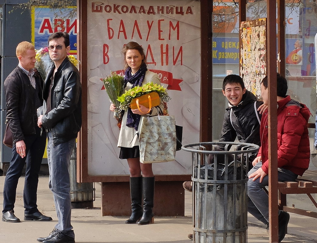 Городские зарисовки. Современники и современницы. - Геннадий Александрович