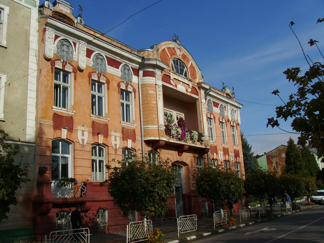 Городская   больница  в  Стрыю - Андрей  Васильевич Коляскин