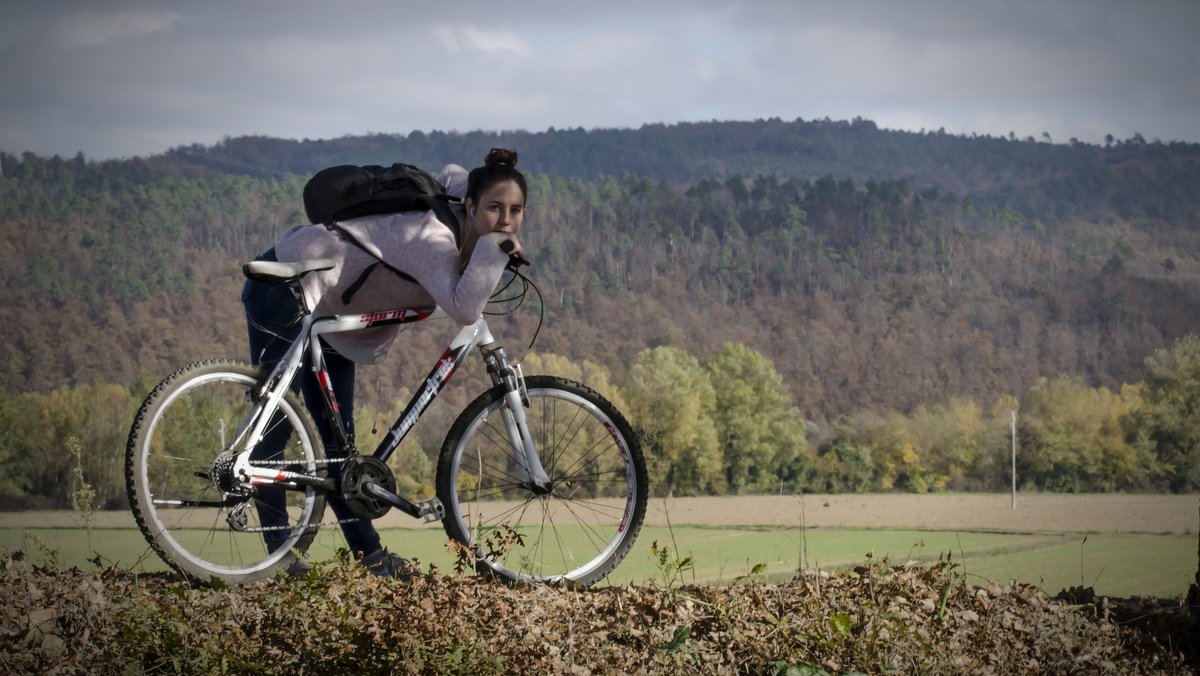 travel on a bicycle - Dmitry Ozersky