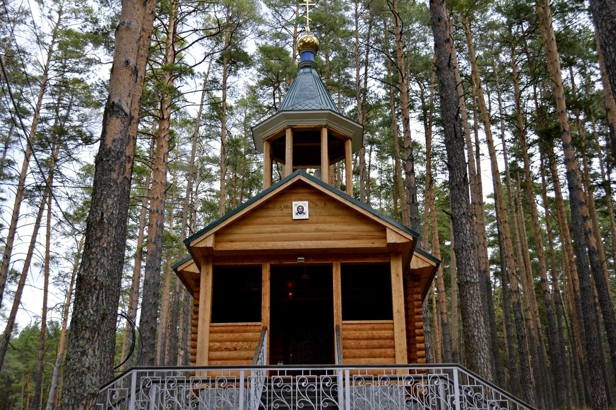 храм св. Макария - Tatiana Lesnykh Лесных