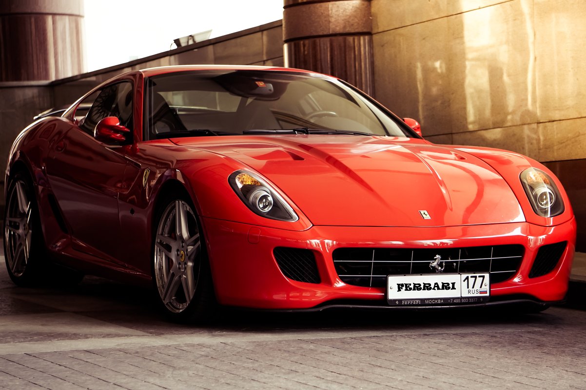 Ferrari - KS Photo