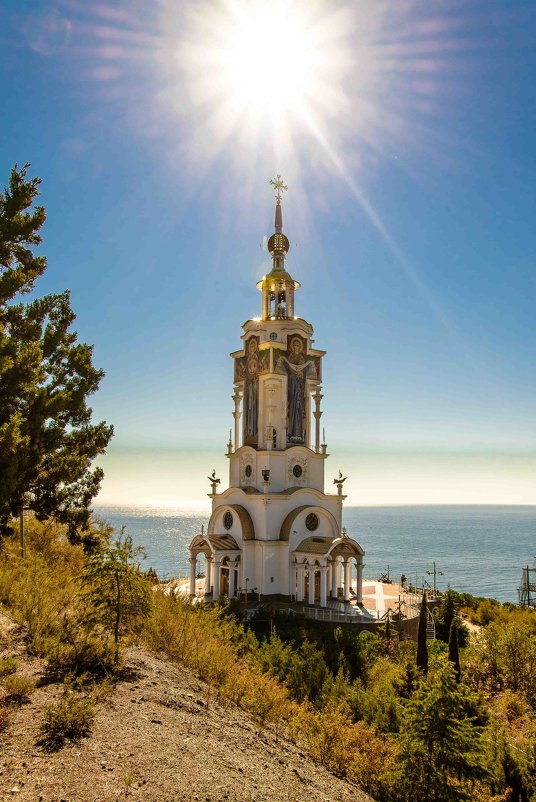 храм-маяк св.Николая Святителя Чудотворца (крым) - Андрей 