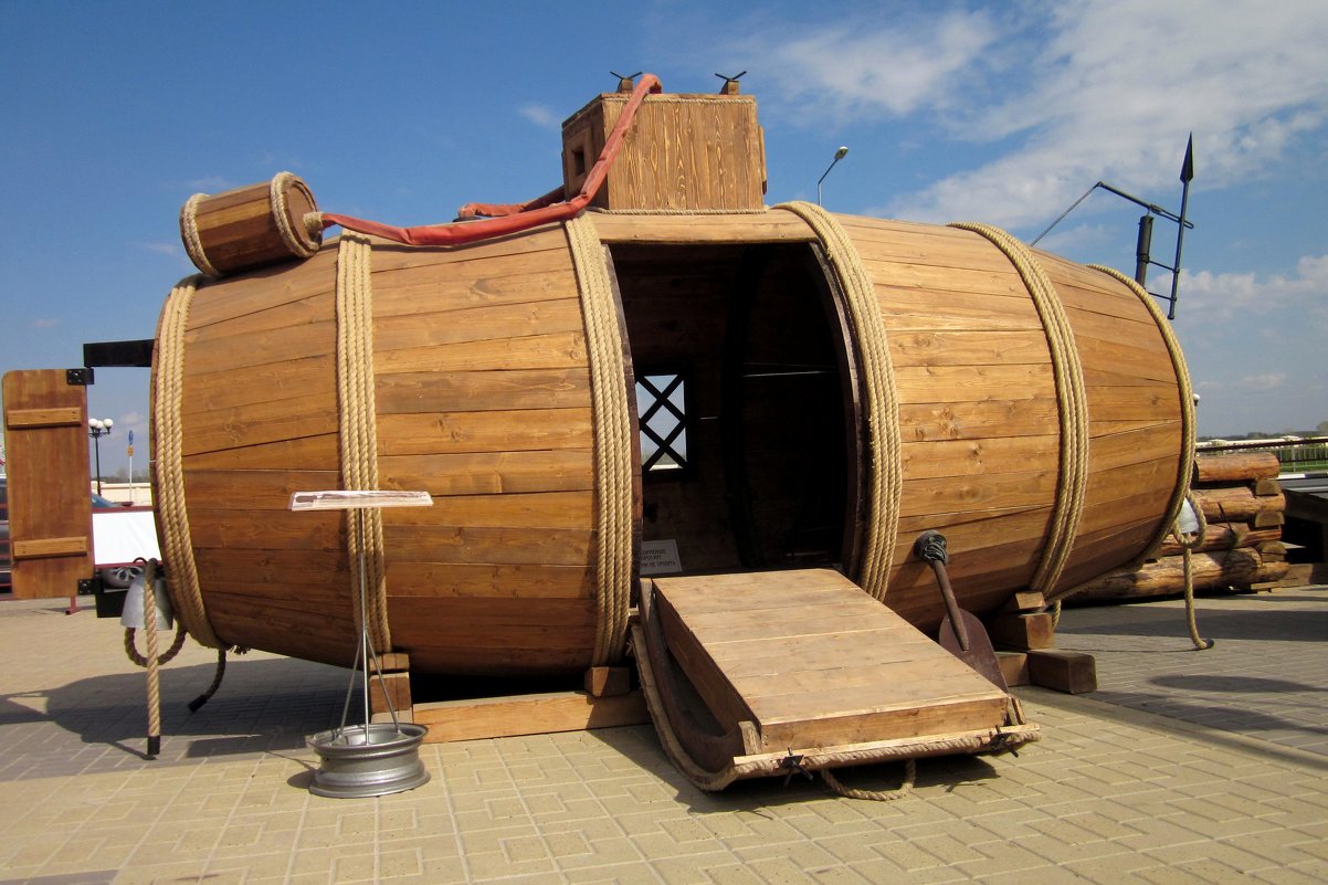 "Потаённое судно" Ефима Никонова (первая русская подводная лодка, XVIII век) - Павел Зюзин