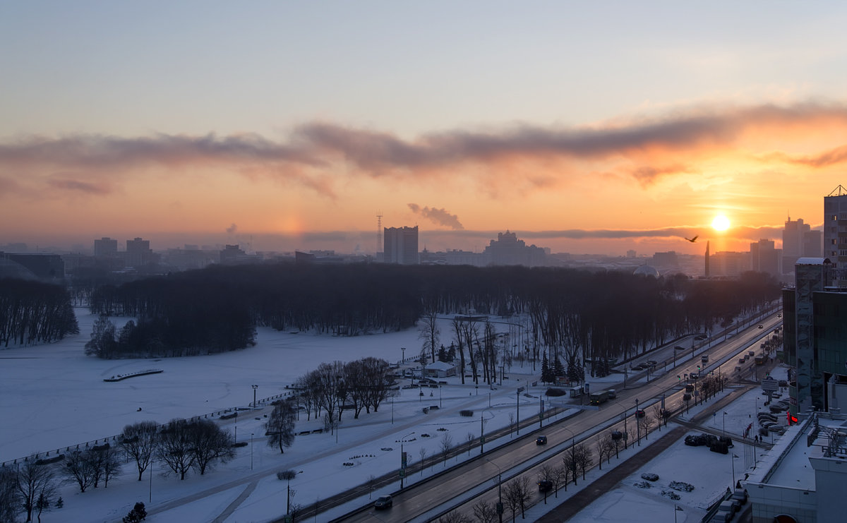 Морозное утро в Минске - Олег Пученков