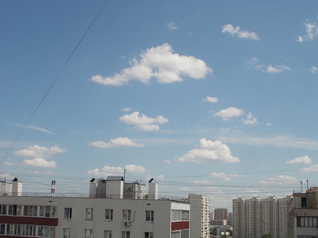 Последние майские облака над Москвой - Валерий 