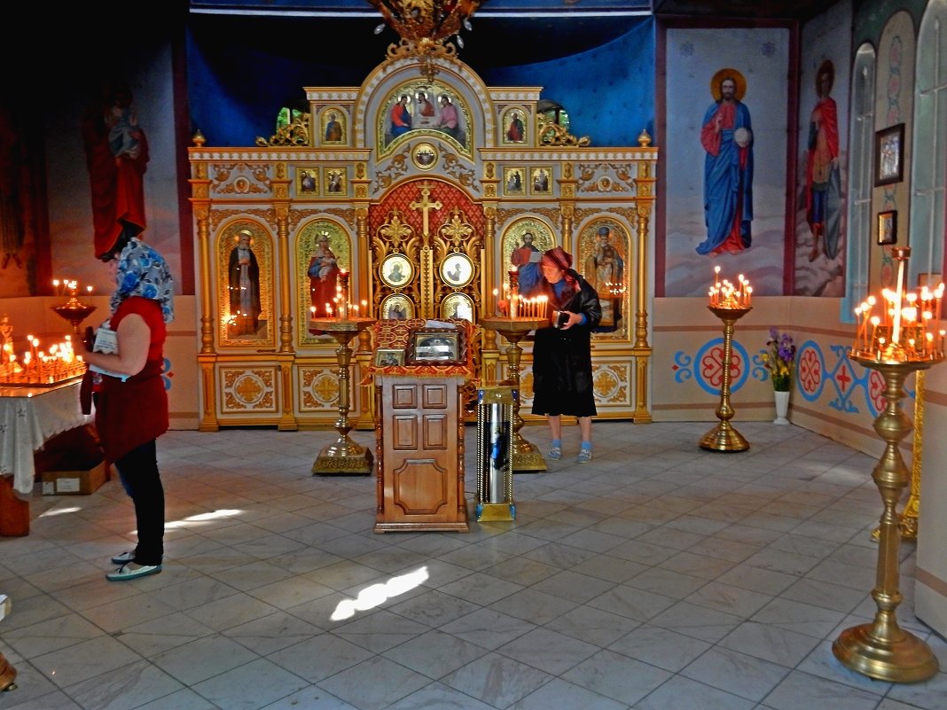 В часовне Святого Николая - Владимир 