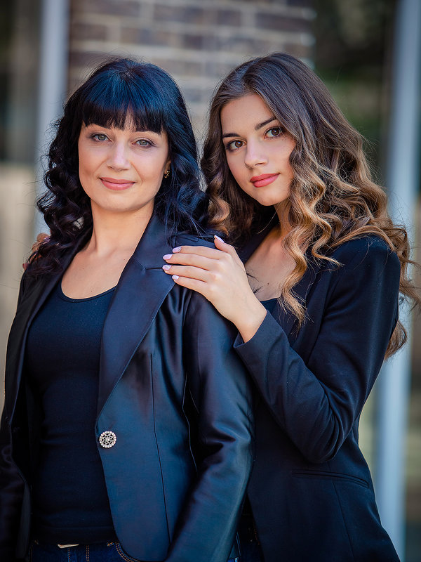 Мама и дочь - Наталья Мирошниченко 