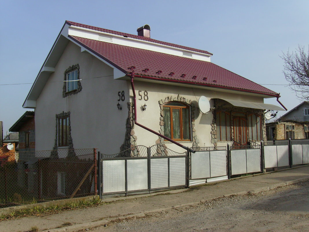 Жилой  дом  в  Городенке - Андрей  Васильевич Коляскин