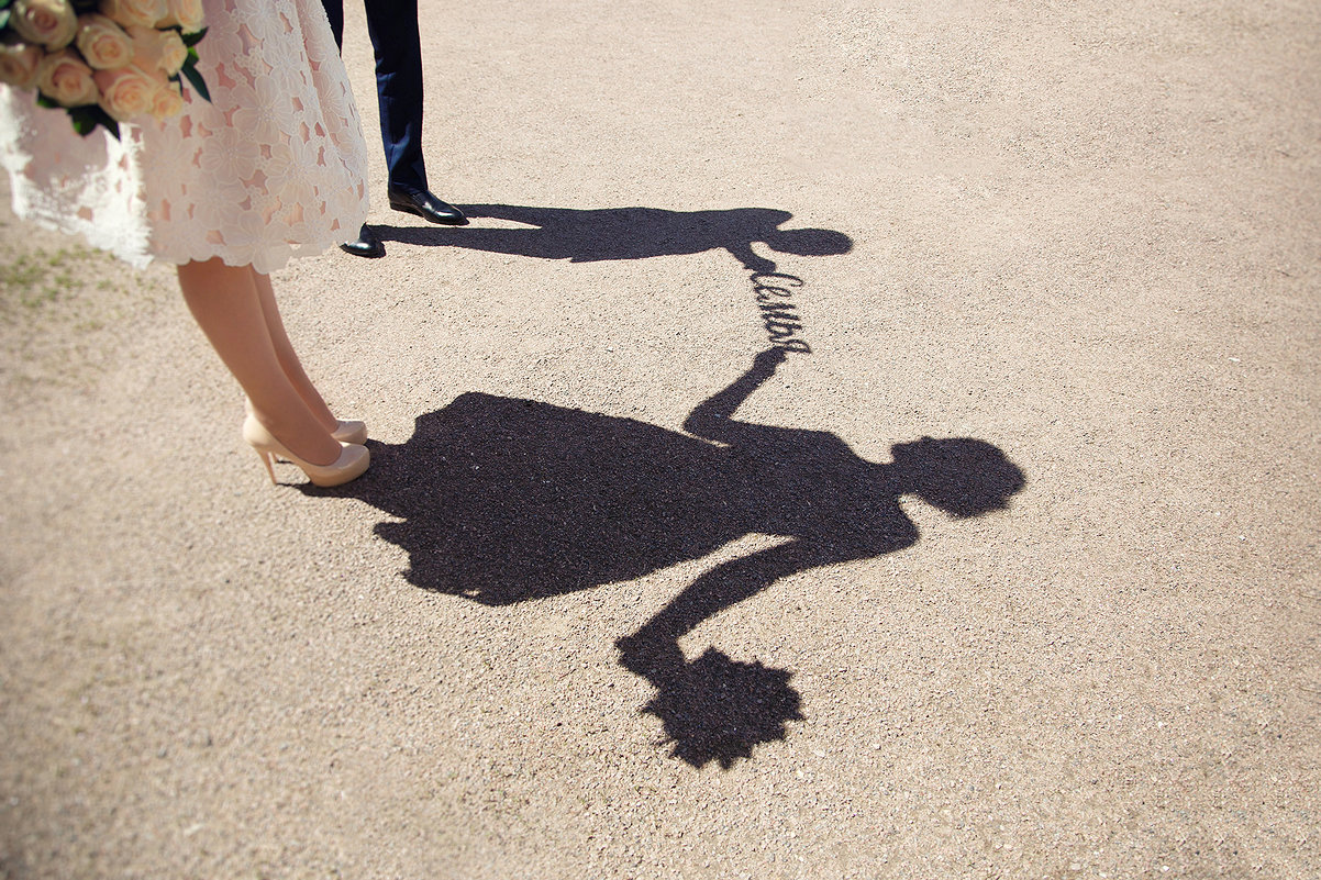 Вот так на свадьбе Олега и Кати решили использовать жаркие солнечные лучи) - Анастасия Шумилова