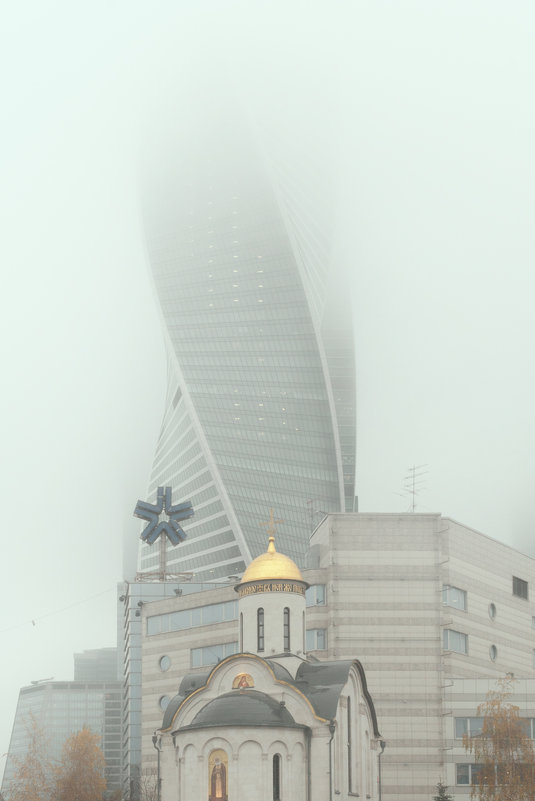 Утро туманное - Михаил Кондратенко