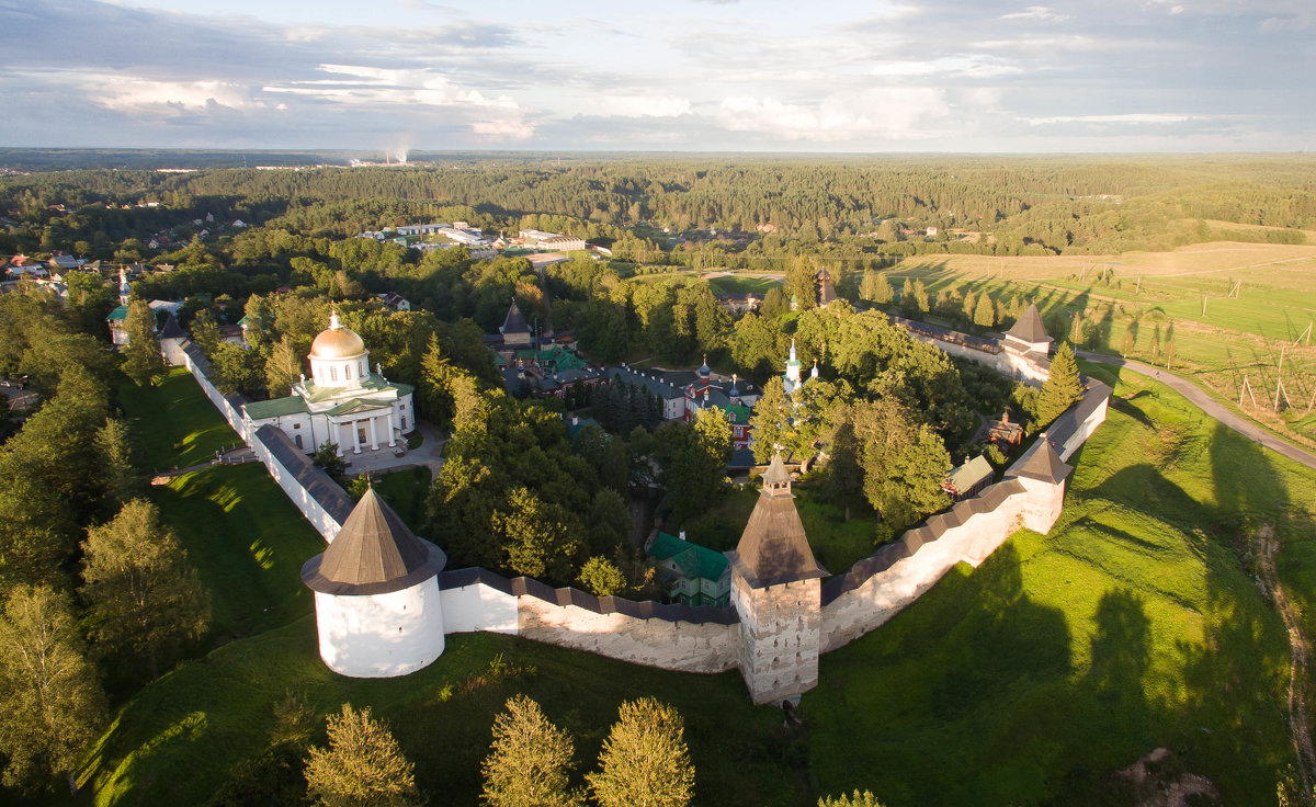 Псково-Печерский монастырь Псковская область