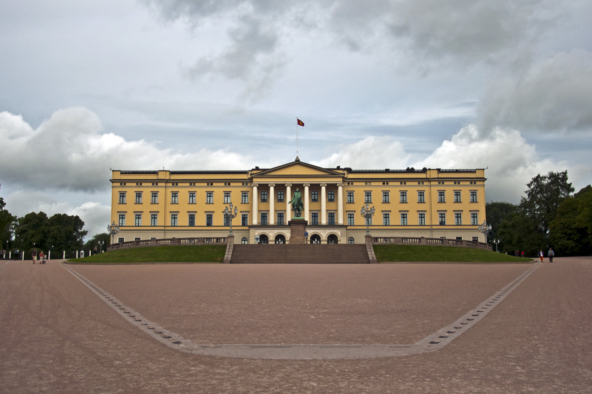 King Palace in Oslo - Roman Ilnytskyi