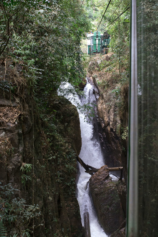В окрестностях Далата. Природный парк Датанла с водопадом. - Виктор Куприянов 
