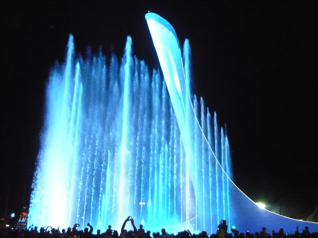 Олимпийский парк. Поющий фонтан - Надежда 