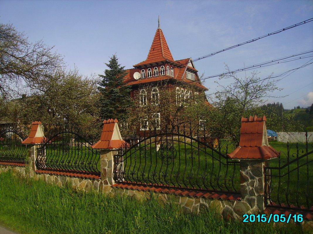 Жилой  дом  в  Ворохте - Андрей  Васильевич Коляскин