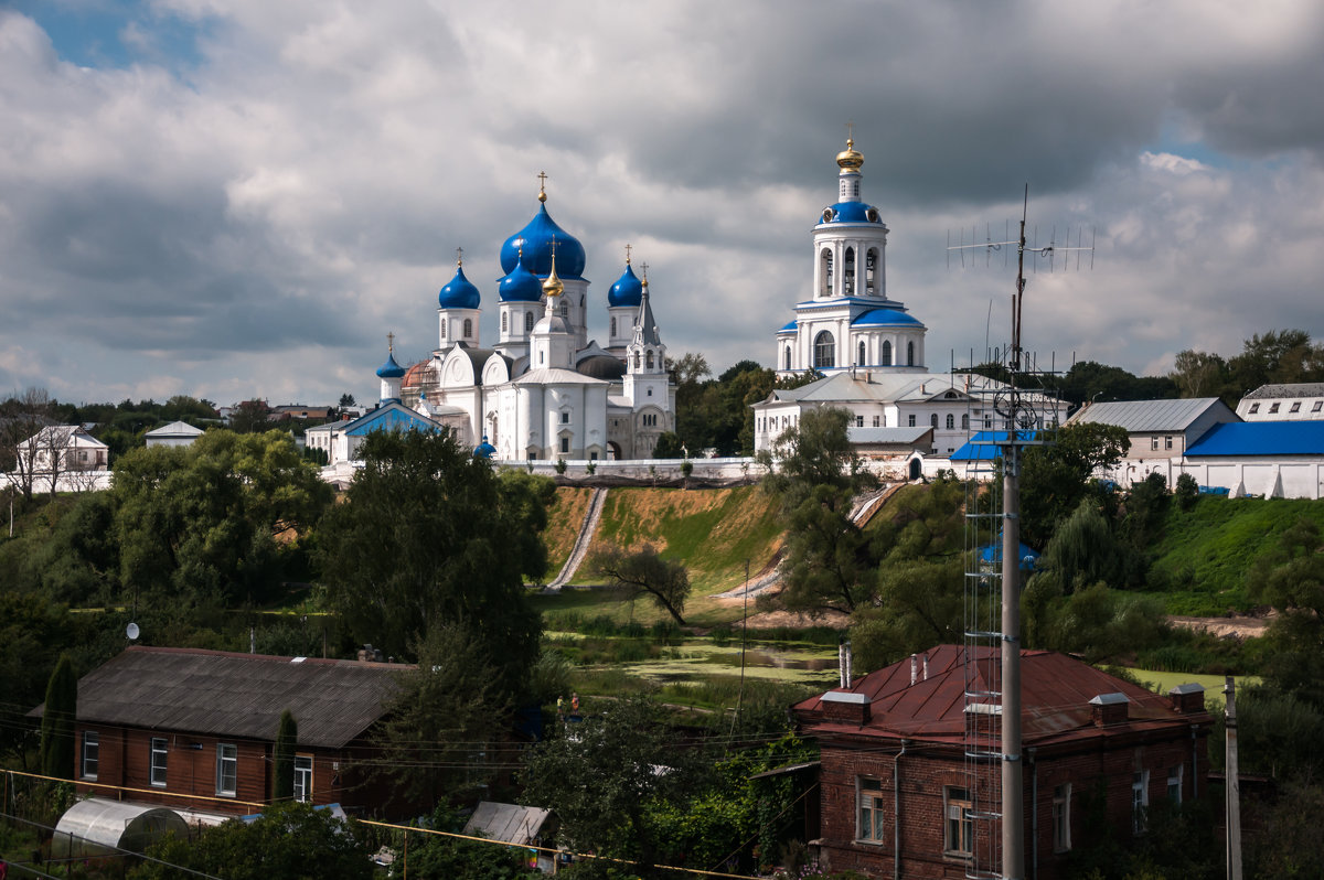 Свято-Боголюбов монастырь - Светлана .