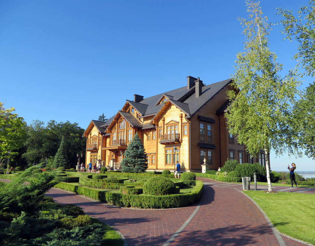 Резиденция бывшего президента Украины Виктора Януковича - Наталья (D.Nat@lia)