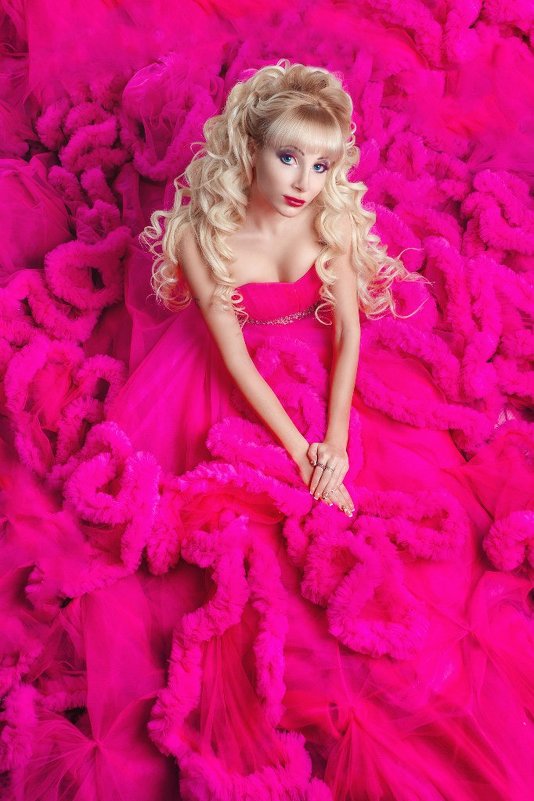 Татьяна Тузова певица актриса модель видеоблогер живая кукла Барби - Татьяна Тузова