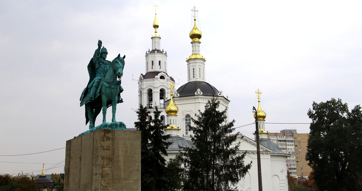 Памятник Ивану Грозному. - Борис Митрохин