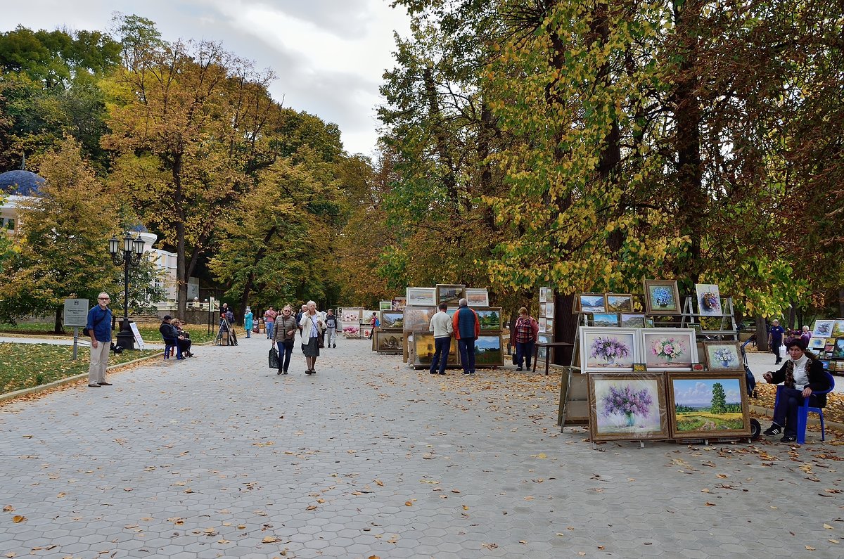 в осеннем парке - Мария Климова