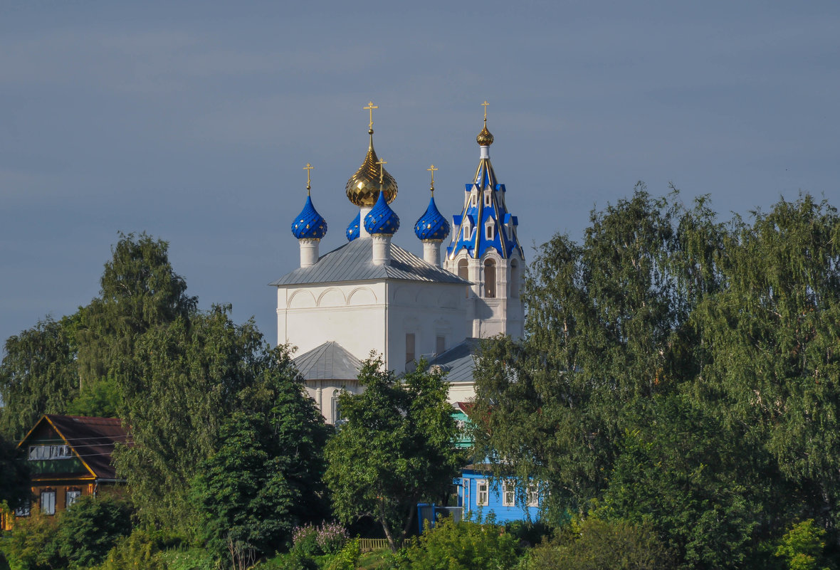Церковь на берегу Волги - Сергей Тагиров