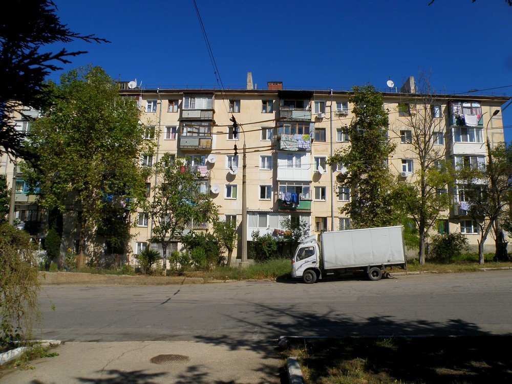 Дом № 75 - Александр Рыжов