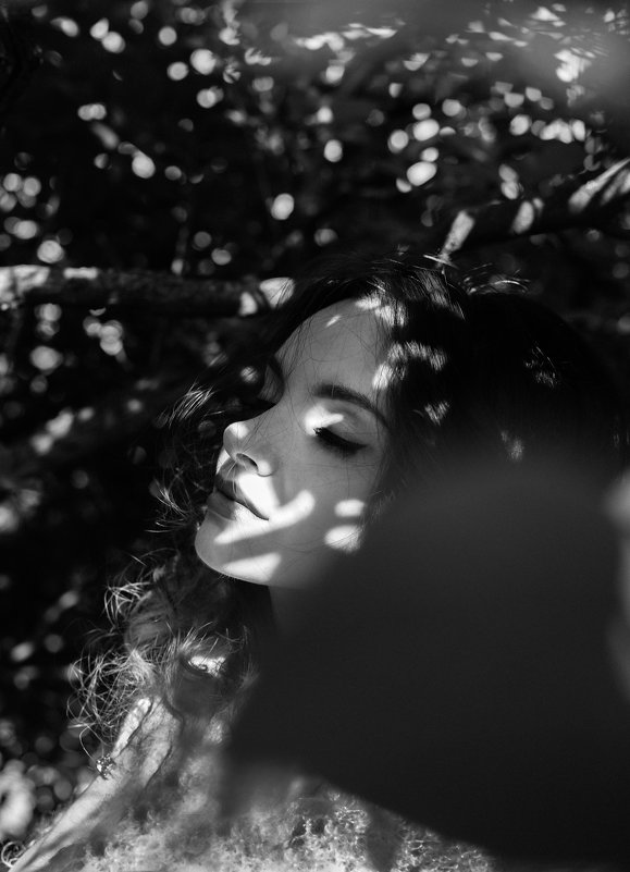 kissed by the sun - Мария Буданова