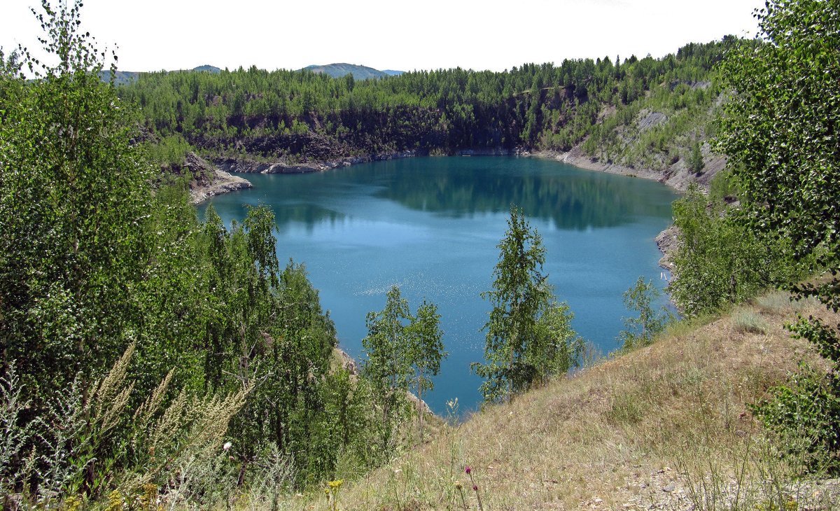 Голубое озеро - Вера Щукина