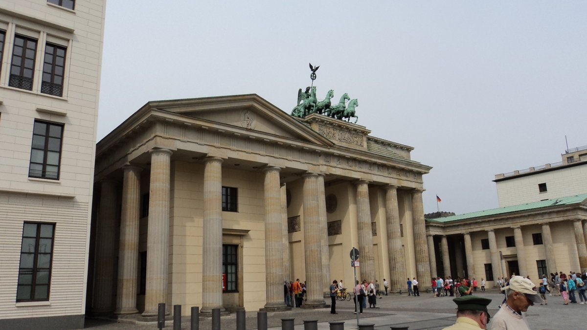 Бранденбургские ворота Берлин - kuta75 оля оля