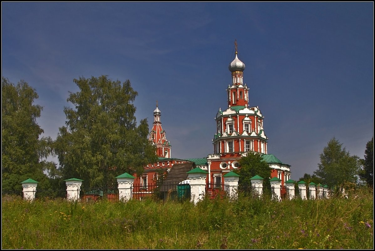 Церковь Иконы Божией Матери Смоленская в Софрино, 1691 г. - Дмитрий Анцыферов