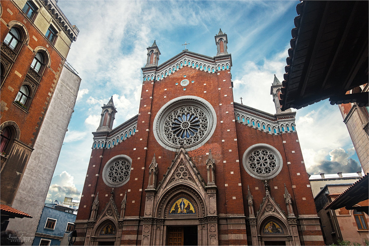 Католическая церковь Св. Антуана Падуанского в Стамбуле - Ирина Лепнёва