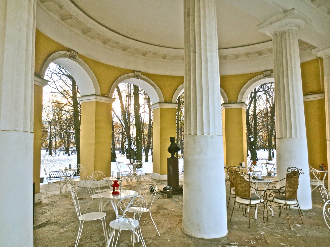 павильон Росси в Михайловском саду - Елена 