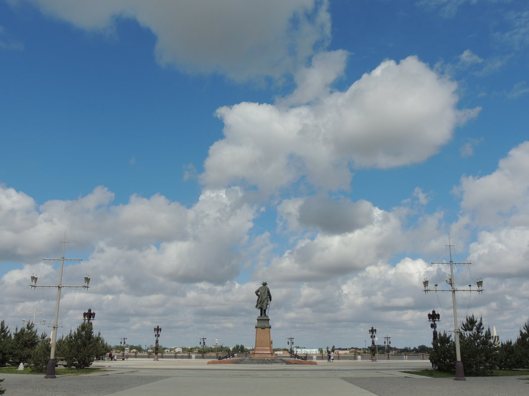 Петровская площадь в Астрахани - Евгения Чередниченко