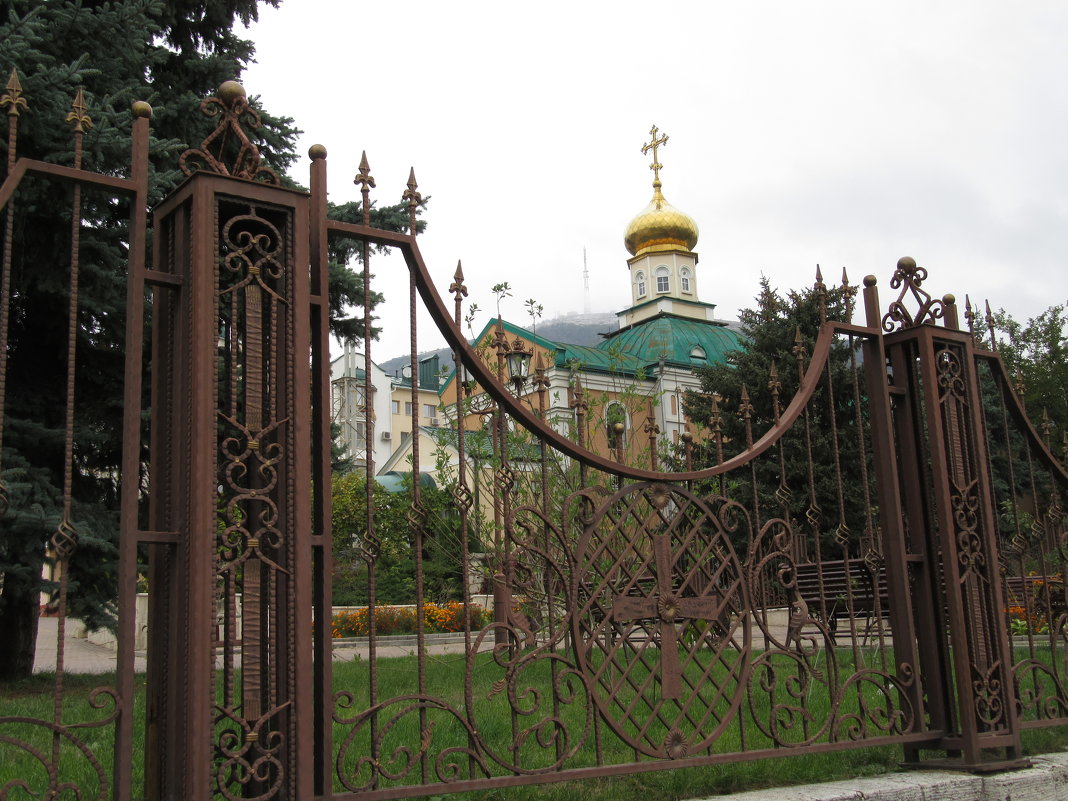 Просто, красота православных храмов. - Вячеслав Медведев