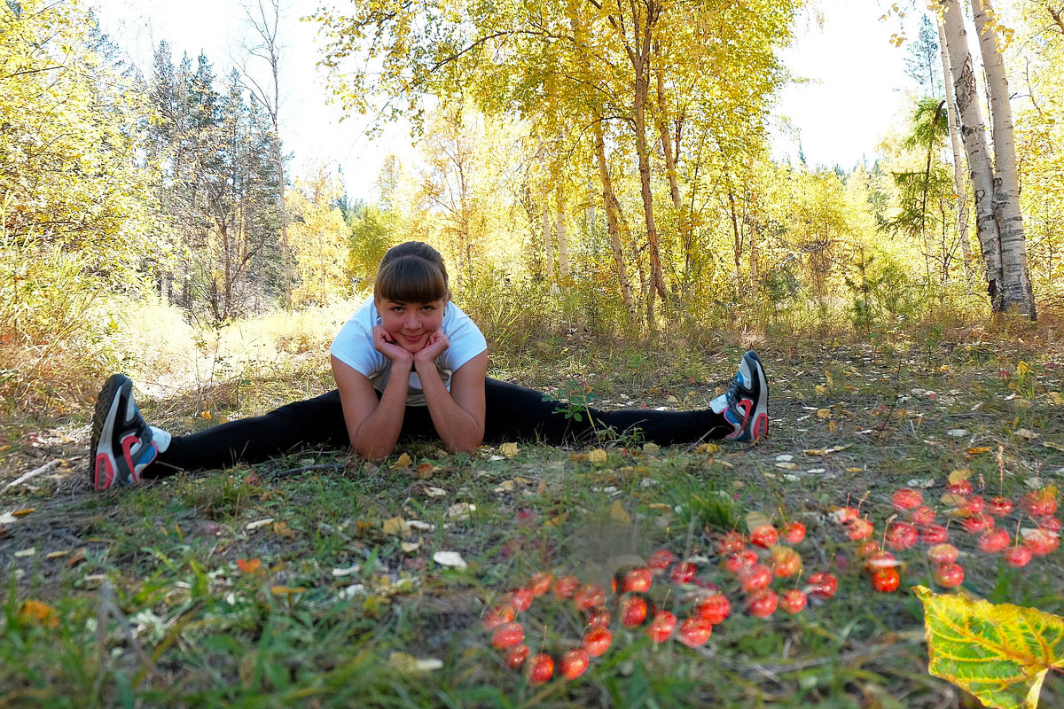 Осень.Юля. Спорт. - Елена Фалилеева-Диомидова