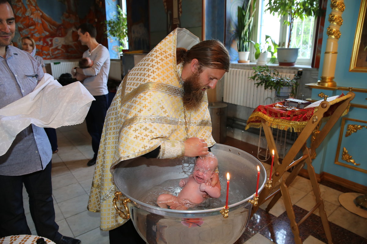 Таинство крещения - Игорь Смолин