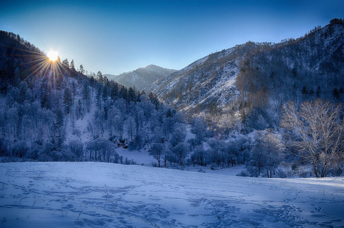 зима в горах алтая