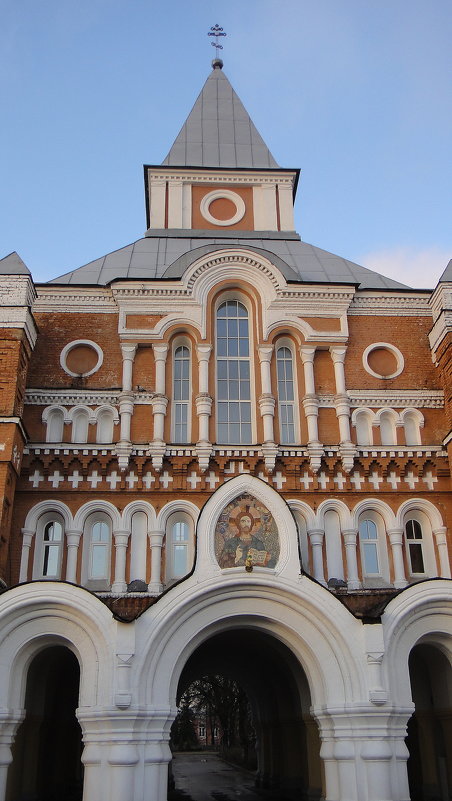 Святые врата (со стороны главного входа). Церковь Саввы Стратилата - Елена Павлова (Смолова)