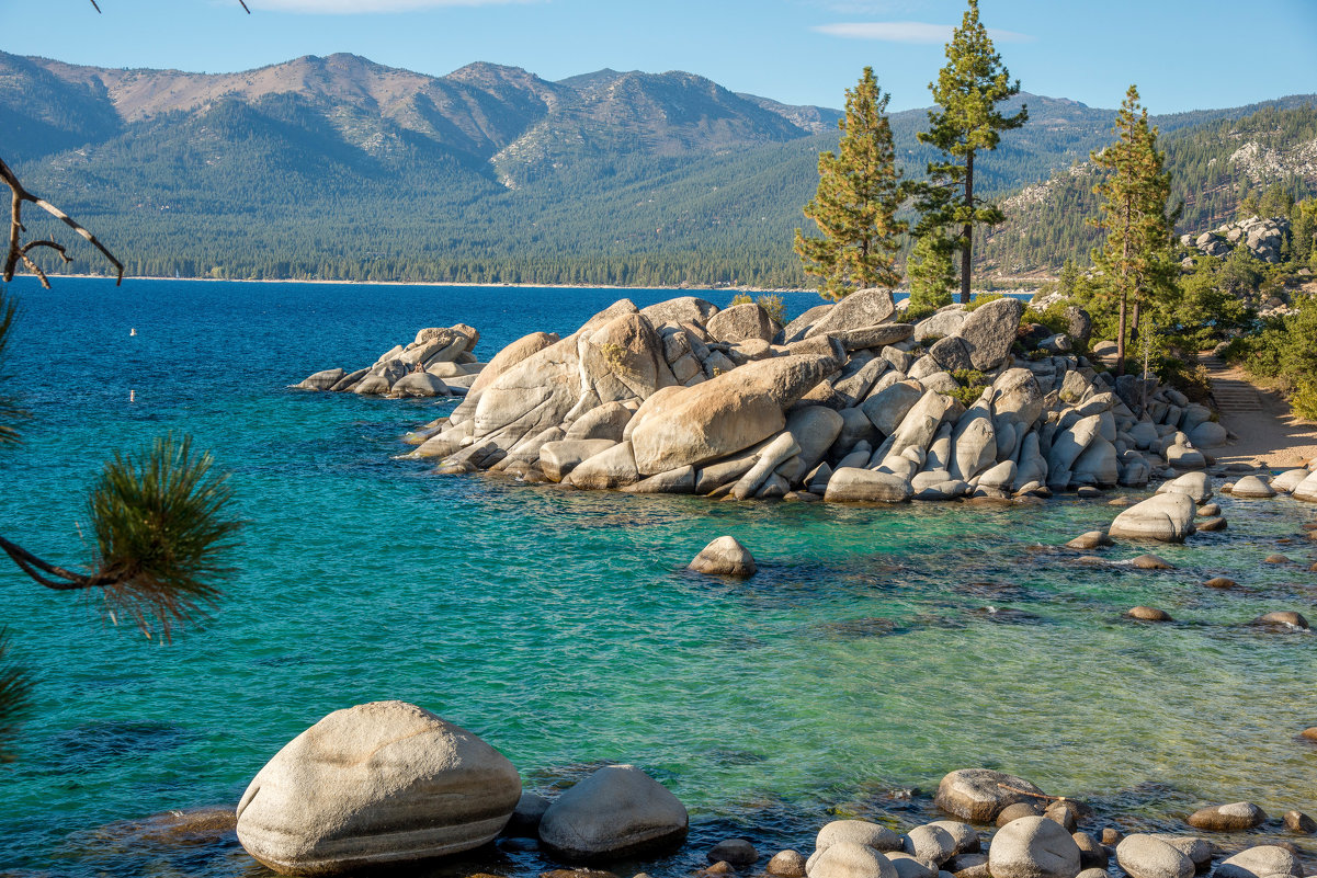 Lake Tahoe - Leonid 