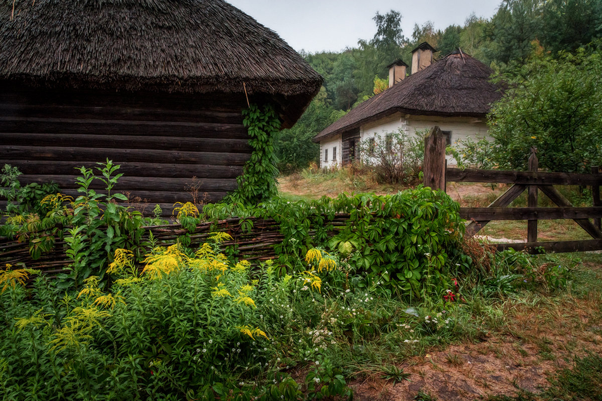 /// - Cлава Украине 