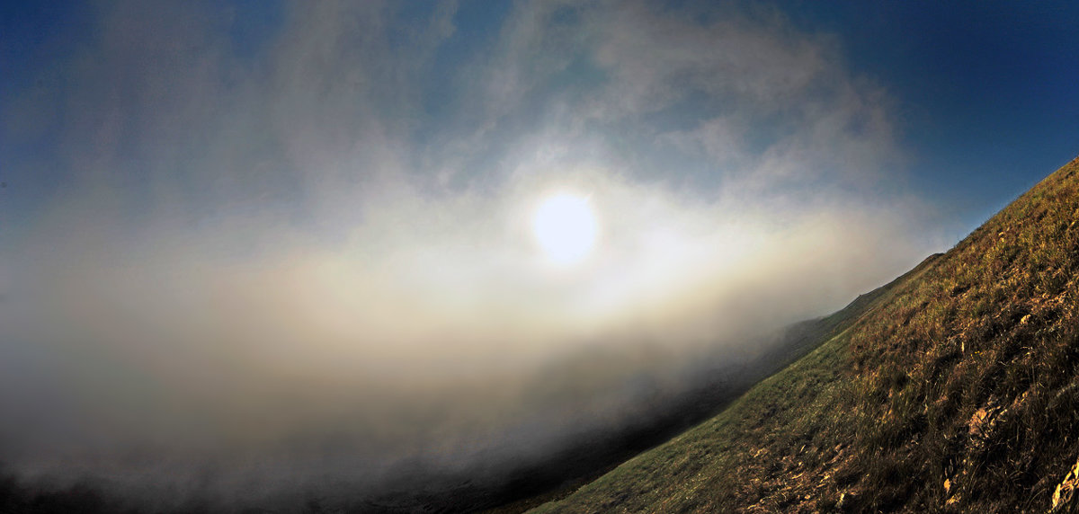 весенний туман клубился над горою - viton 