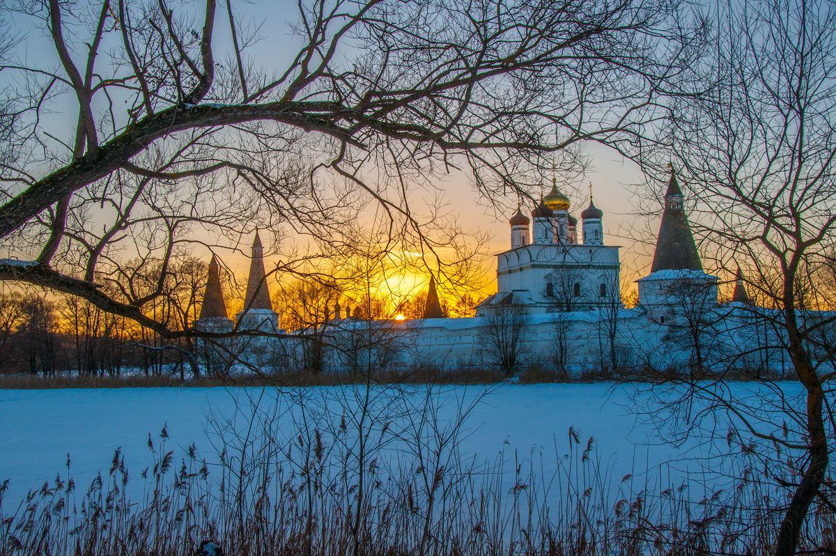 Иосифо-Волоцкий монастырь - Alexander Petrukhin 