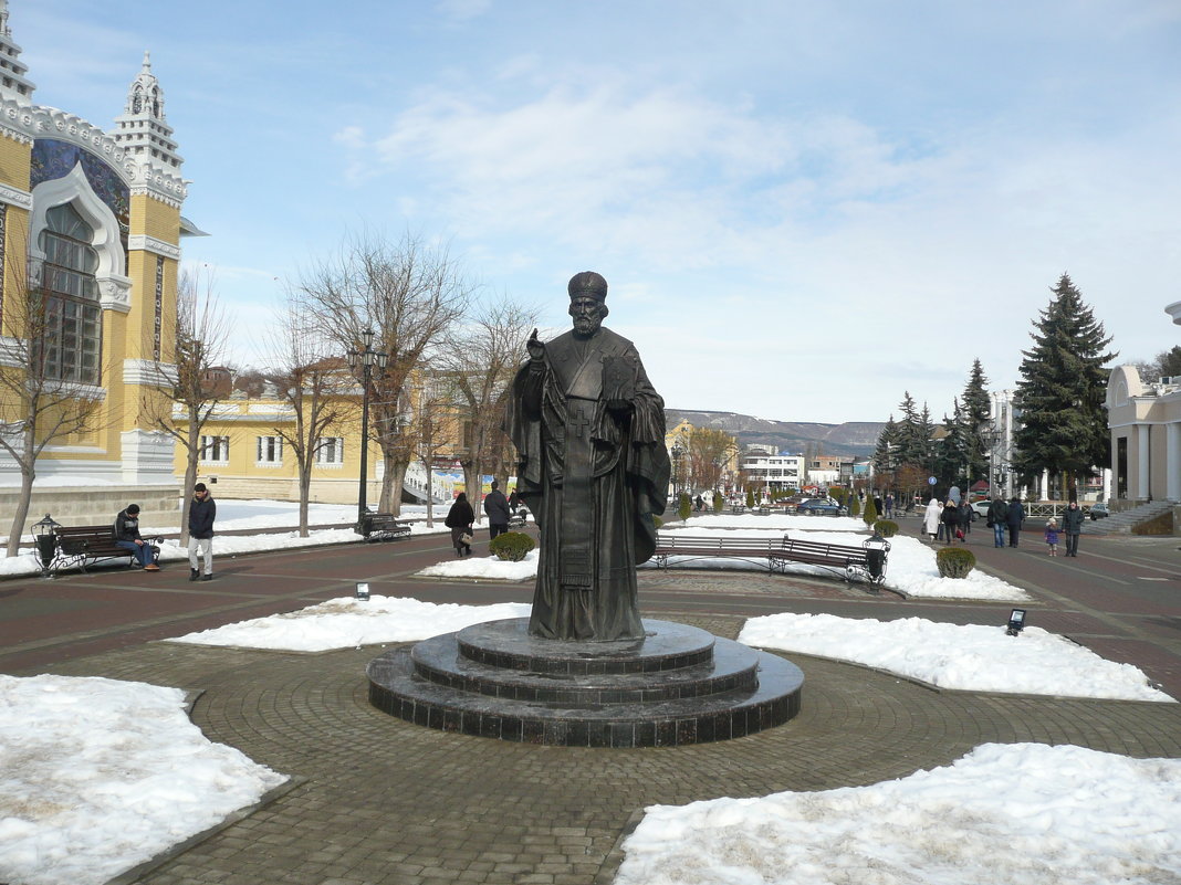 Памятник св. Николаю - Виктор 