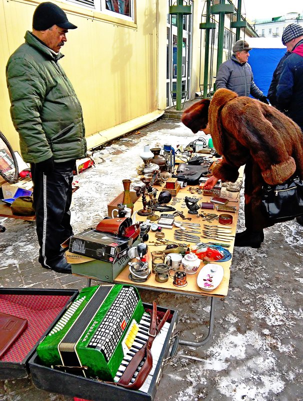 Уличный торговец - Vladimir Semenchukov
