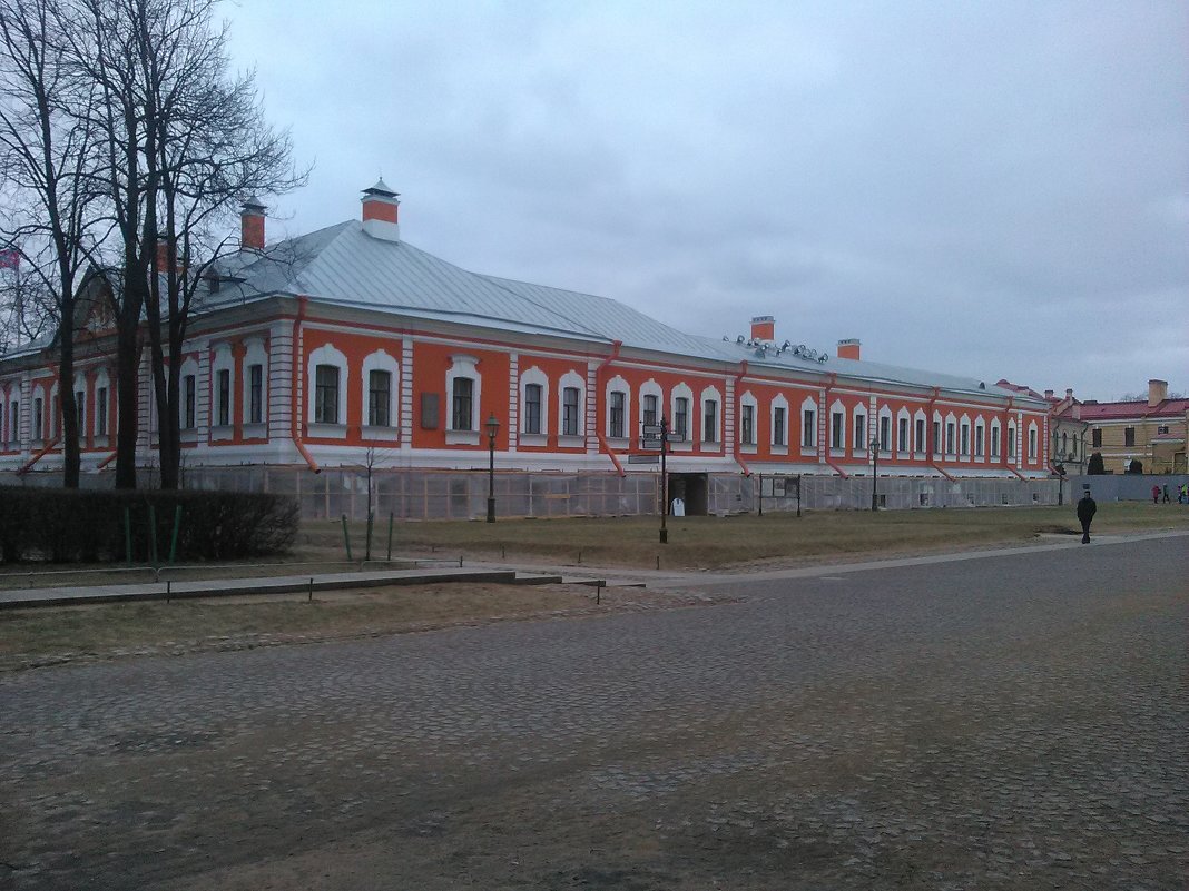 Комендантский дом в Петропавловской крепости. (Санкт-Петербург) :: Светлана  Калмыкова – Социальная сеть ФотоКто