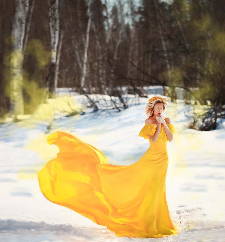 "The Iridescent girl". Yellow - Anastasia Zamesina